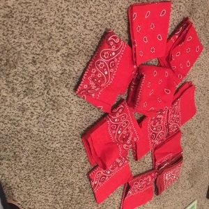 11 red bandannas